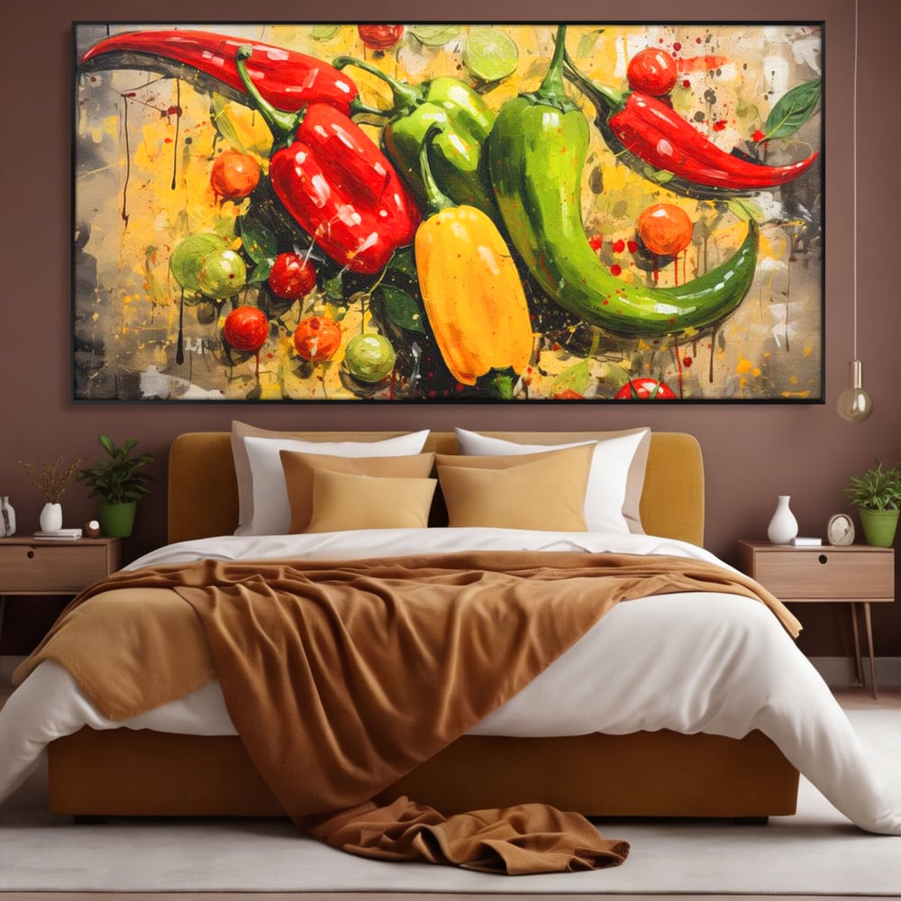 Tablou canvas cu pictura orizontala cu ardei iuti si legume, in rama de aluminiu negru, pe perete intr-un dormitor